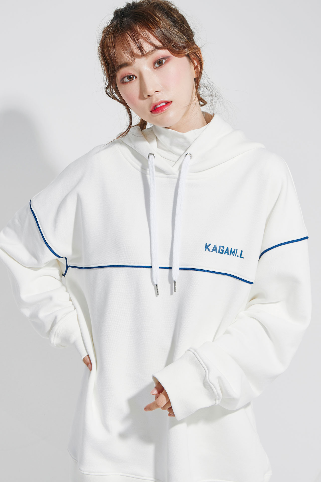 Oversize Front Line Hoodie White